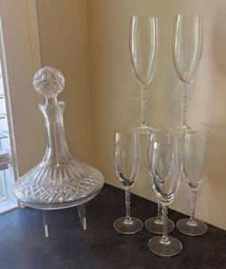 E - Crystal Decanter with Stemware