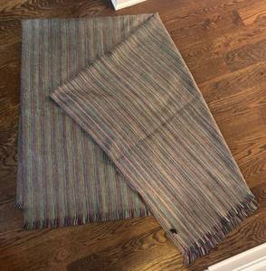 E - Shupaca Blanket