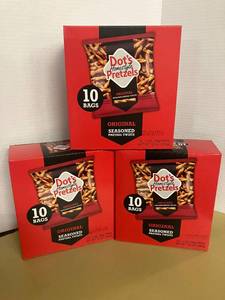 Dots Pretzels