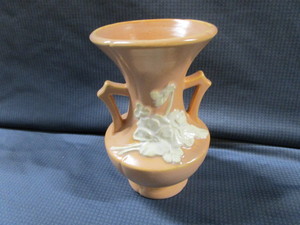 Weller Ivory Rose Vase