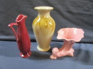 Three Vase Maroon, CreamBrown