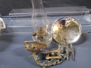 Antique Bracket Lamp