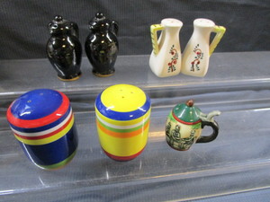 Salt & Pepper Shakers