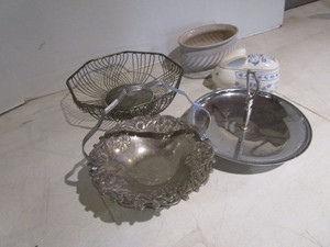 Basket, Dishes, Bunny