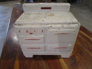 Childs Vintage Toy Stove