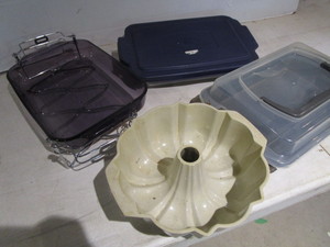 Baking Glass, Bundt, Wilton