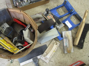 Panel Carriers, Trowels, Sanding Blocks