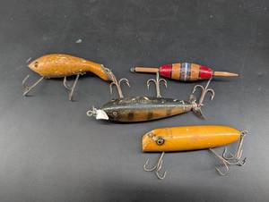 Vintage Heddon, South Bend & Injured Minnow Fishing Lure Mixed Lot (5)