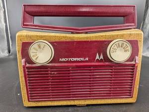 Motorola Vintage Portable Radio