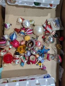 Vintage Christmas Ornament Assortment in Foam Trays