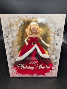 2007 Holiday Barbie Doll