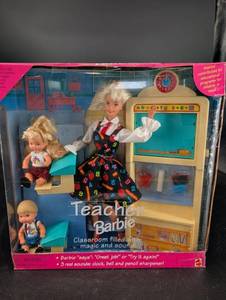 Vintage Mattel Teacher Barbie Doll Set
