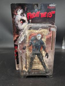Vintage McFarlane Movie Maniacs Friday the 13Th Jason Voorhees Figure
