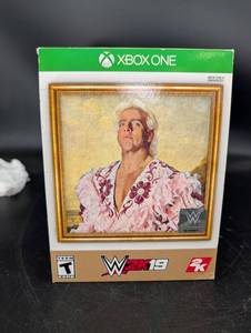 WWE 2K19 Wooooo Edition Ric Flair Collector Set Xbox One