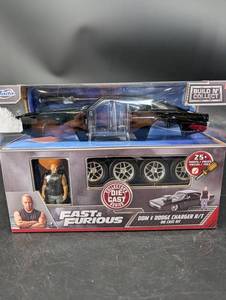 Fast & Furious Dom & Dodge Charger RT Die Cast Kit