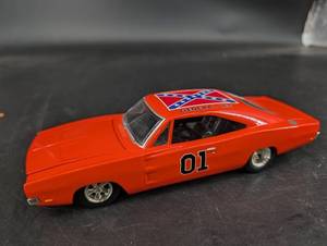 Vintage Racing Champions 1969 Dodge Charger General Lee Die-Cast