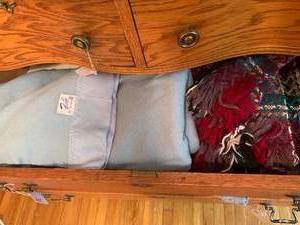Pendleton, Faribo and other blanket...