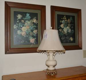 Floral pictures and table top lamp ...