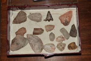 Arrowhead and other various stone p...