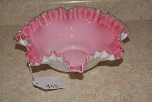 Ruffled Silvercrest bowl, pink and ...