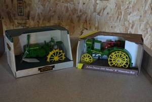 (2) Ertl 116th scale John Deere to...