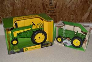 (2) Ertl 116th scale John Deere to...