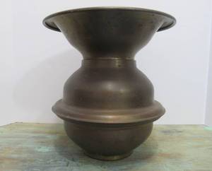Vintage Copper Spittoon&nbsp