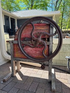 Antique Hand Crank Cast Iron &amp Wood Corn Sheller Machine