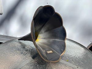 Large Antique Phonograph Horn - Babson Bros - Chicago