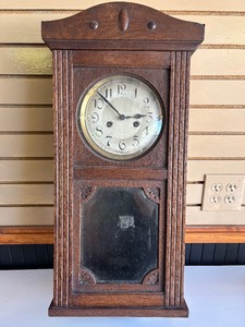Very Nice Antique Oak Wall Clock
