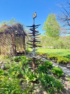 YardGarden Decoration - Tree Made of Antique Pickaxes
