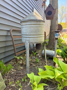 Very Cool Old Vintage JAMESWAY Galvanized Fuel Reservoir Tower Tank