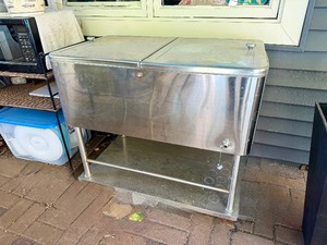 Nice Stainless 2-Door Rolling Cooler