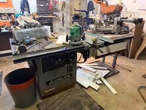 Heavy Duty Industrial Working DELTA Model RT-31 Table Saw w RIDGID Heavy Duty 12 Compound Miter Saw