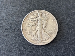 1946-S Walking Liberty Half Dollar