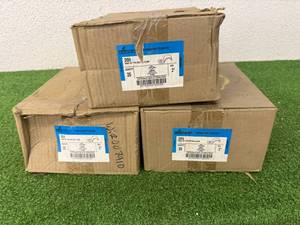 3 Full Boxes (75) Snap On Type One Hole Clamps for Thinwall Metallic Conduit