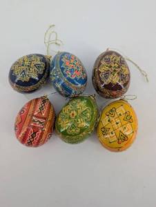 Decorative Hanging Eggs Hand Painted (Lot of 6)