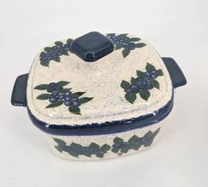 Ceramic Casserole Dish & Footed Bowl Blueberry Pattern Mixed Lot