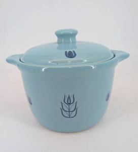 Vintage Cronin Blue tulip oven dish