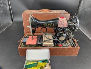 Vintage BelAir Bantam Sewing Machine