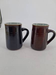 Redwing Stoneware pottery Mugs (2)