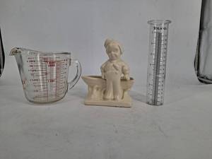 Glass Measuring Cup, Ceramic Figurine & Toland Graduated Cylinder Mixed Lot