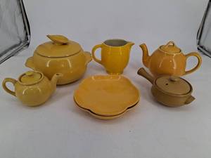 Vintage Halls Yellow Kitchenware Mixed Serving dish Set