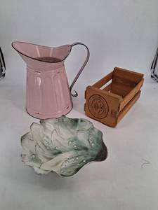 Pink Glass Pitcher Leaf Bowl & Wooden Crate Mixed Lot
