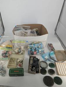 Vintage Singer & Greist Sewing Notions Estate Mixed Lot