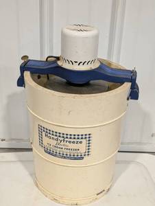 Vintage Handyfreeze Electric Ice Cream Freezer