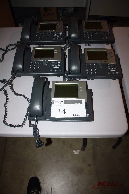 Lot of (5) Cisco IP Office Phones wHandset & Cord 7941 Model.
