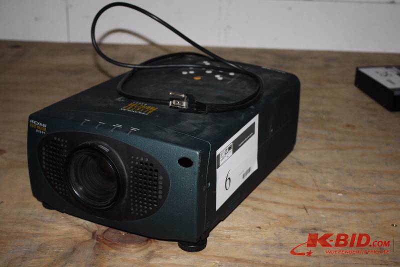 Proxima Desktop Projector Model 9250 M6S-9250-01.