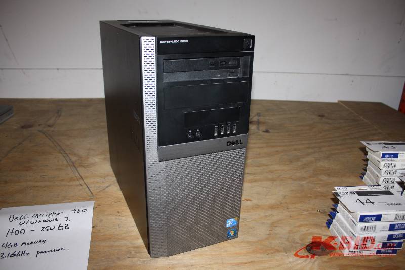 Dell Optiplex 960 wWindows 7 Installed HDD-250GB 4GB Memory 3.16GHz Processor.