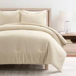 Twin Twin Extra Long Corduroy Plush Comforter Khaki - Room Essentials Lightweight, Teen Bedding, OEKO-TEX Certified